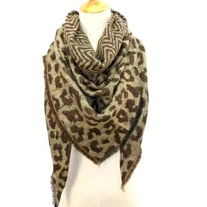 Leopard scarf